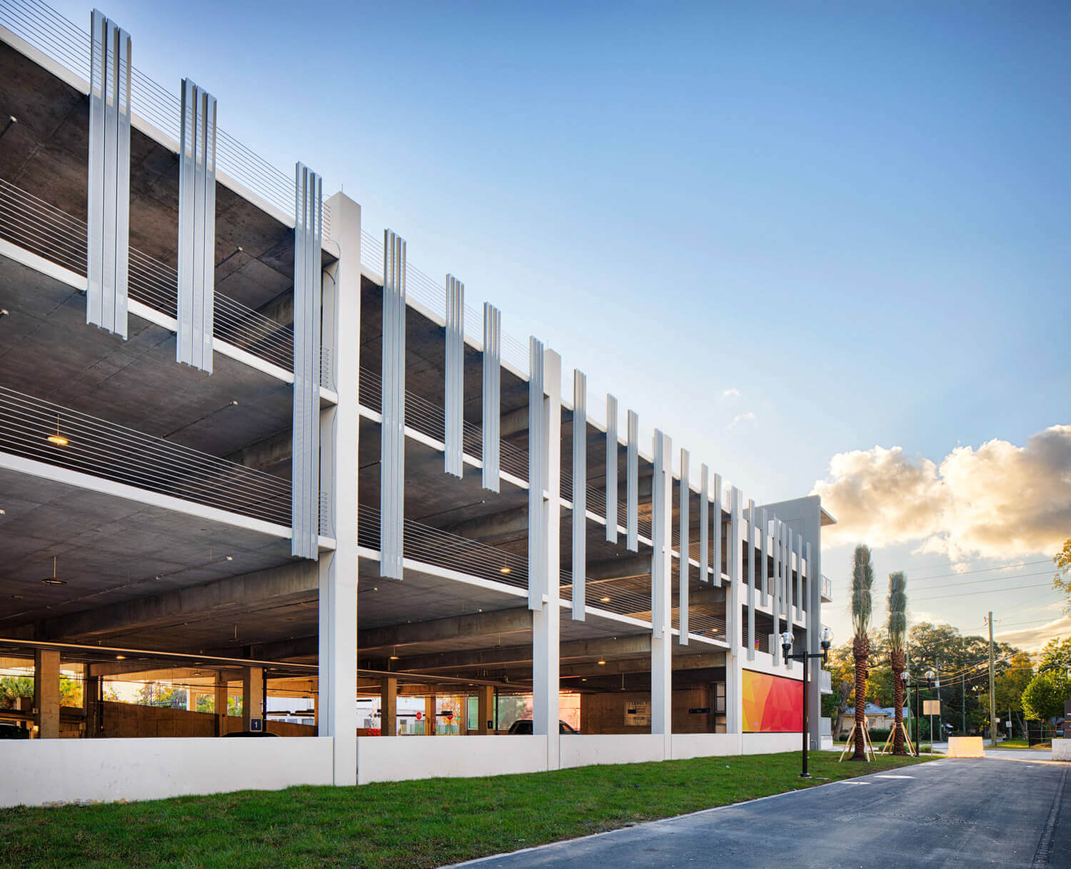 playtive junior parking garage